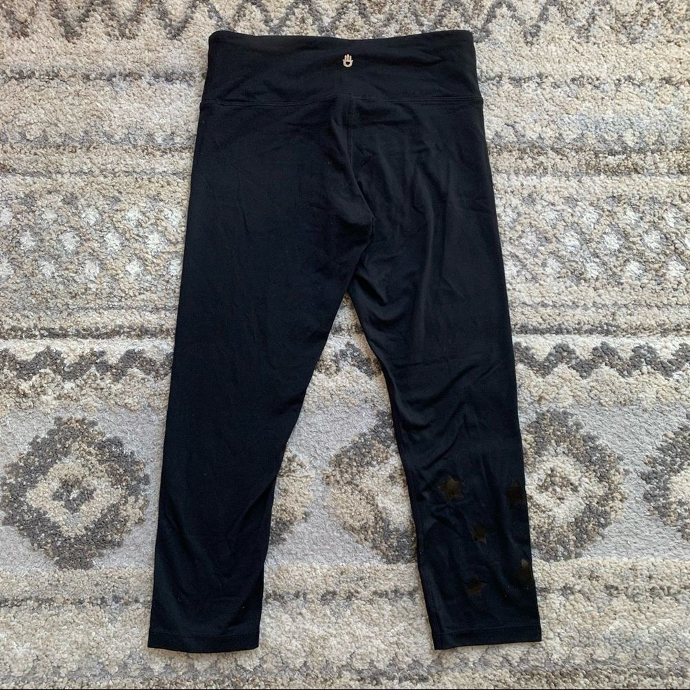Spiritual Gangster Black Cropped Leggings Small